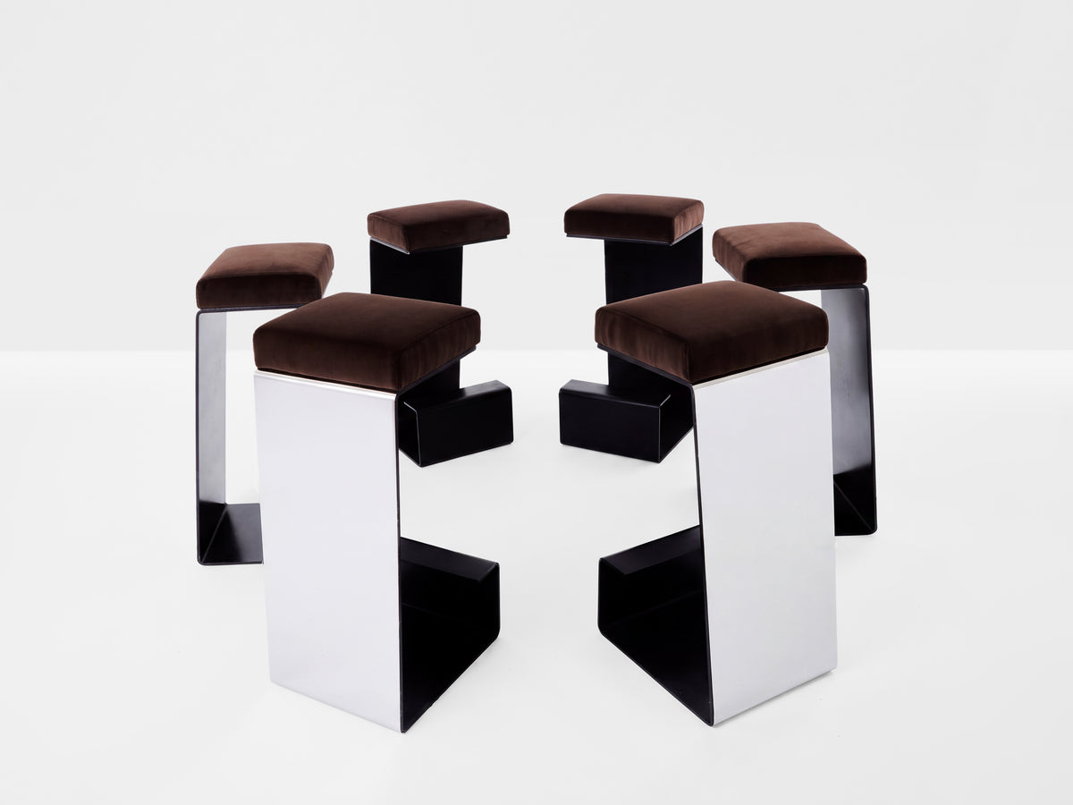 Set de 6 tabourets de bar fer forgé acier poli velours 1970
