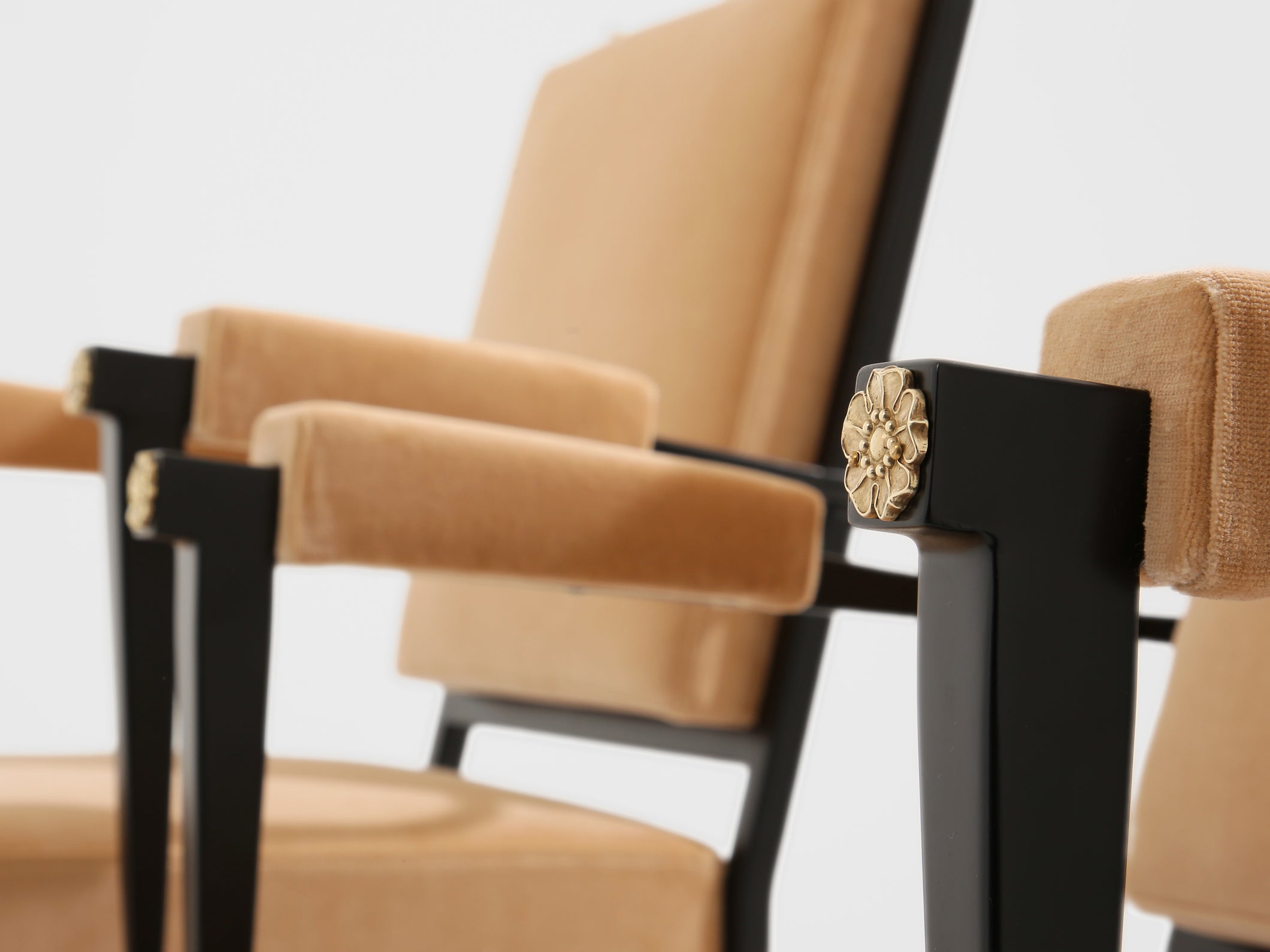 André Arbus attr. fauteuils néoclassiques métal bronze velours 1940