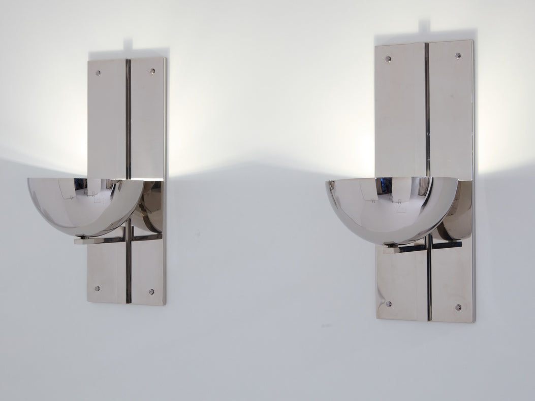 Paire d'appliques modernistes de Claude Parent acier nickelé 1992 