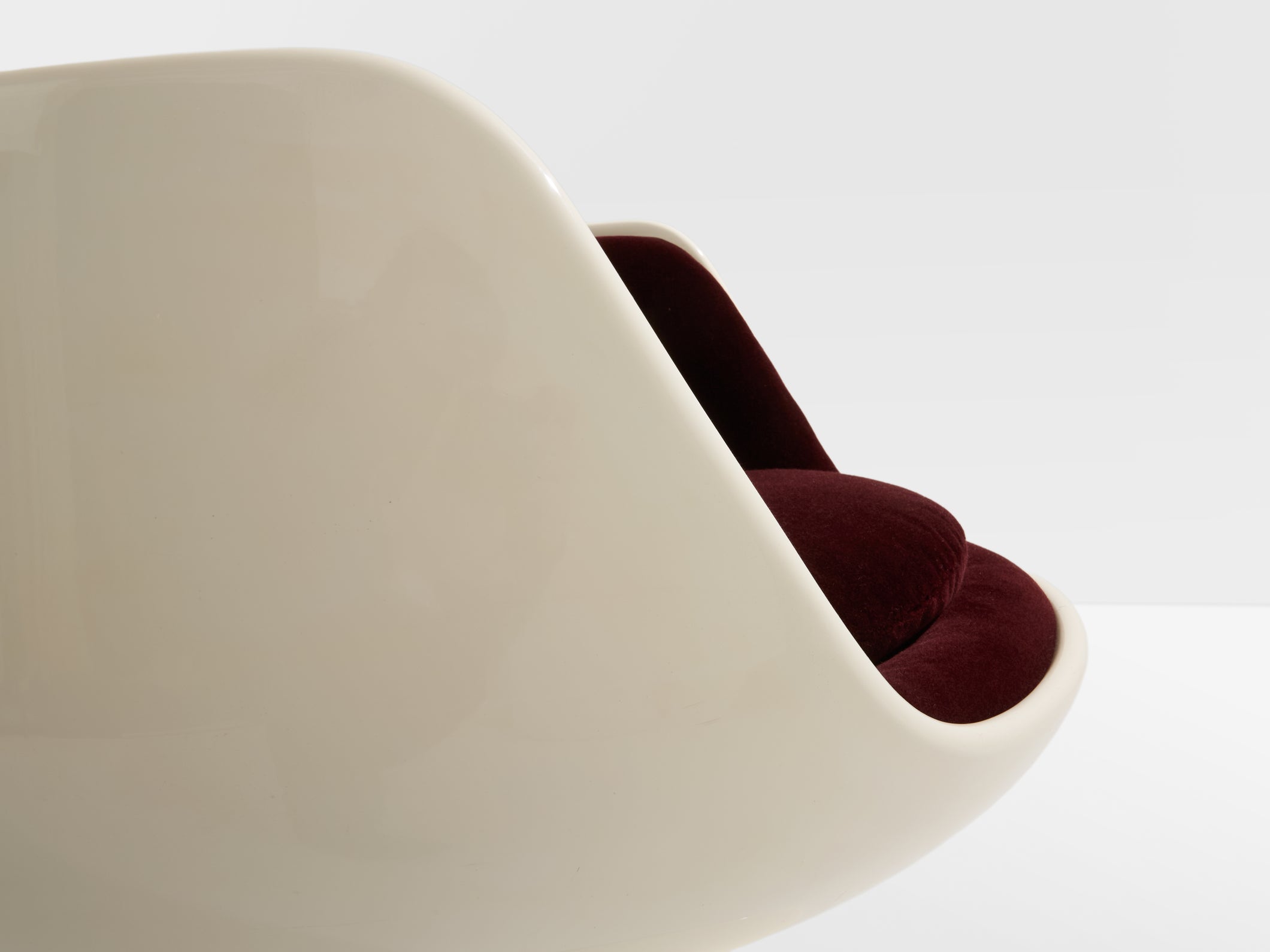 Eero Aarnio paire de chaises Cognac velours d'alpaga 1967