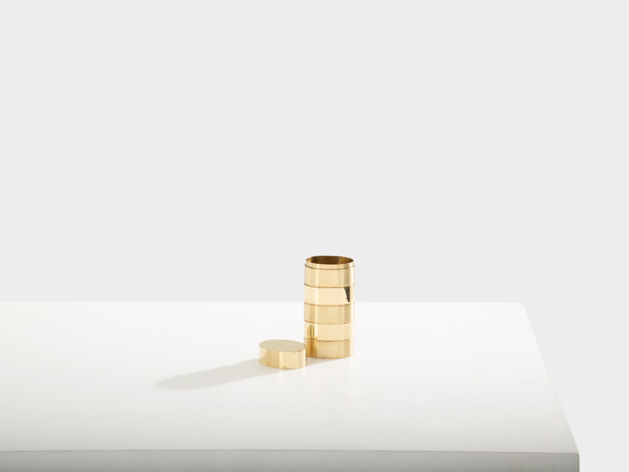 Gabriella Crespi petite boîte laiton brossé et poli signée vers 1970  