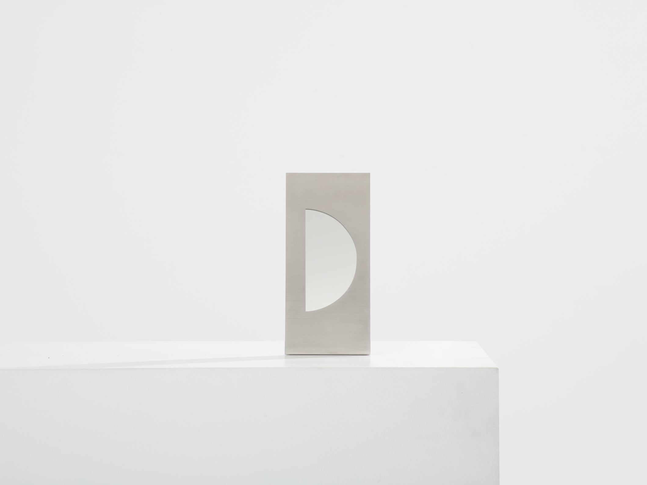 Miroir de courtoisie Gabriella Crespi Christian Dior acier brossé 1970