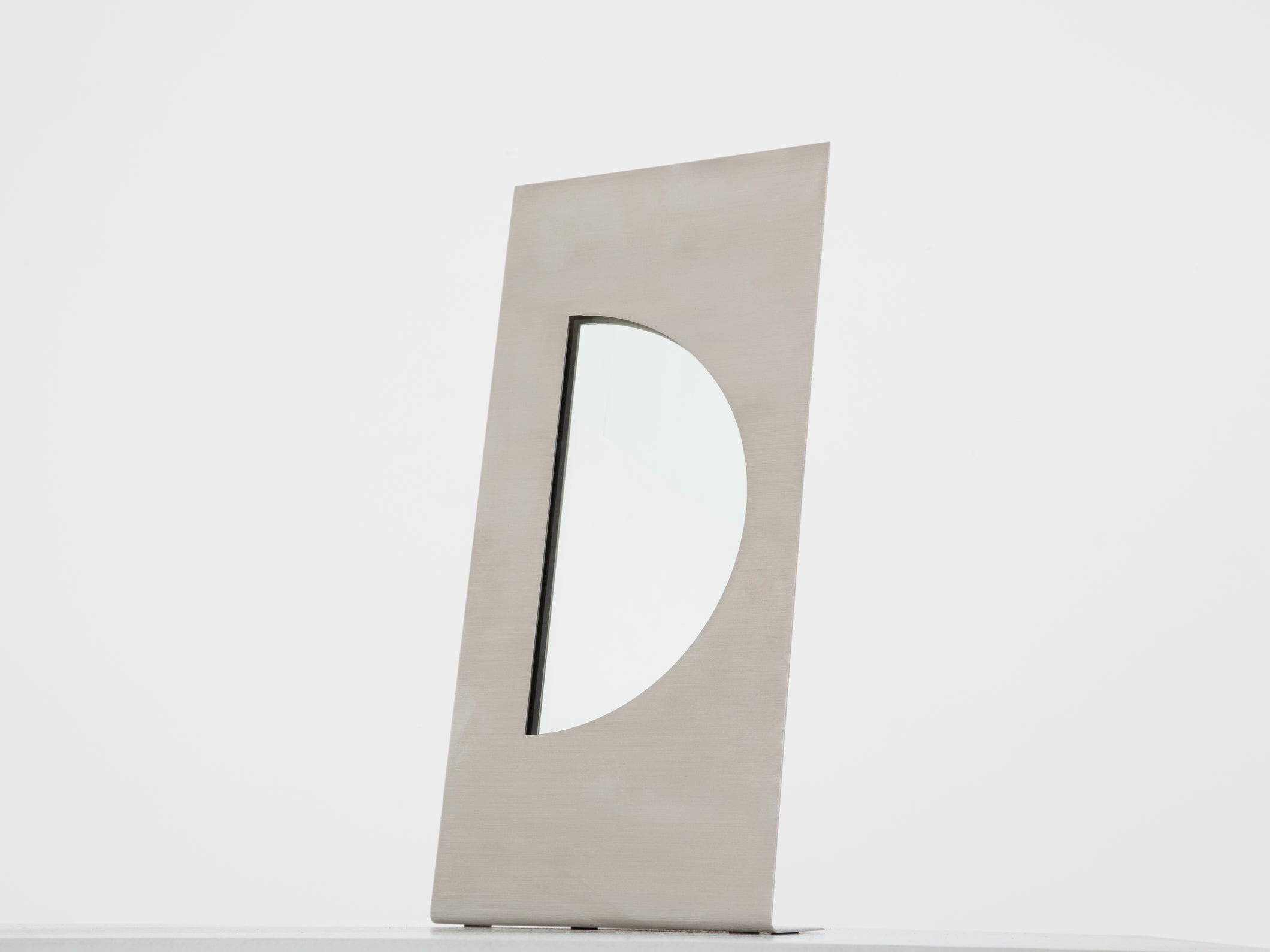 Miroir de courtoisie Gabriella Crespi Christian Dior acier brossé 1970