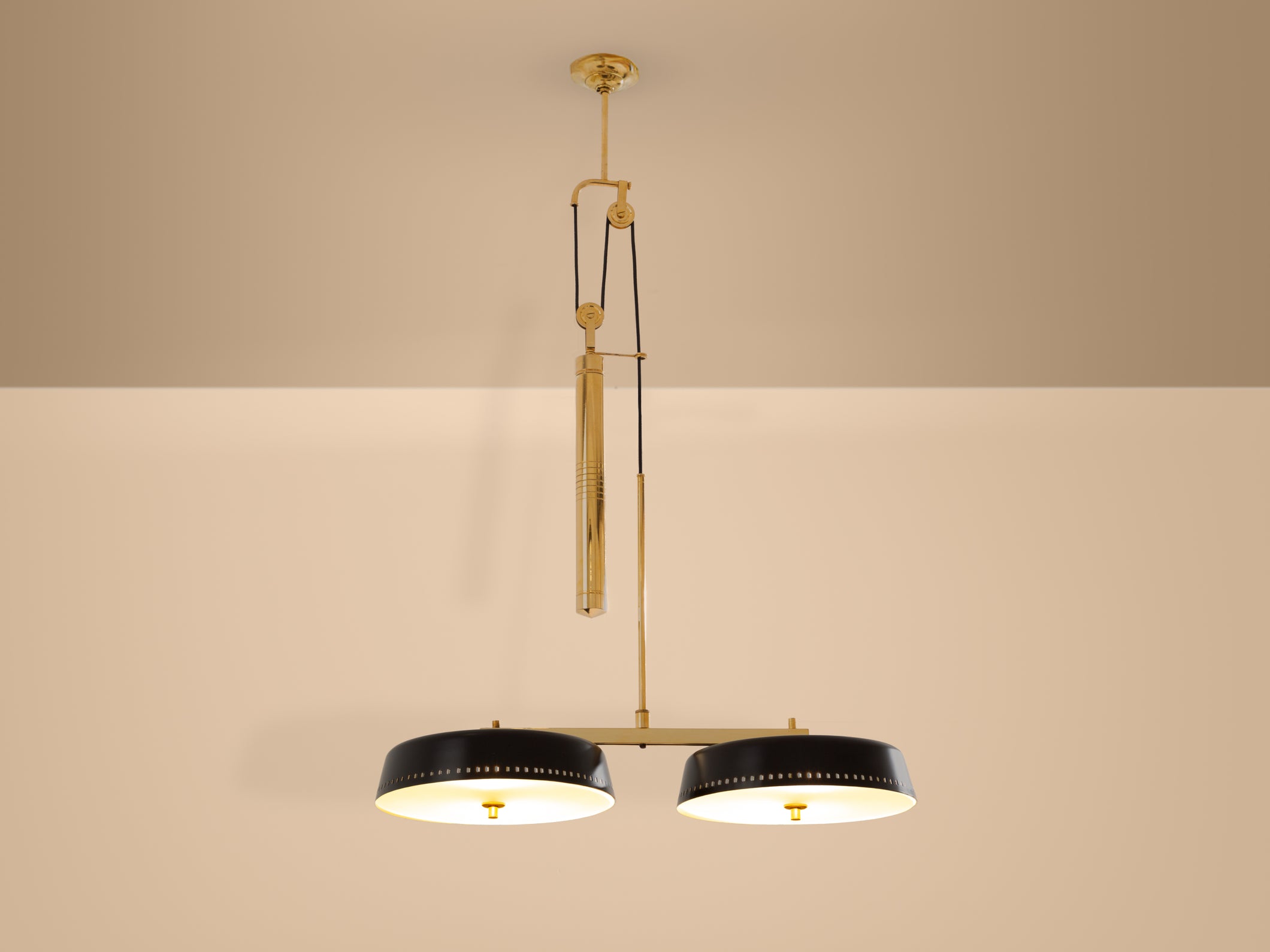 Gaetano Sciolari for Stilnovo painted metal brass pulley chandelier 1950