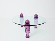 Table basse verre résine violette signée Garouste & Bonetti 1990