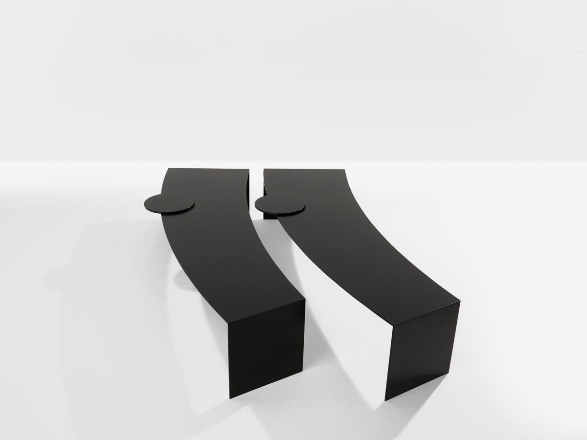 Gilles Derain paire de tables basses métal édition Lumen 1986