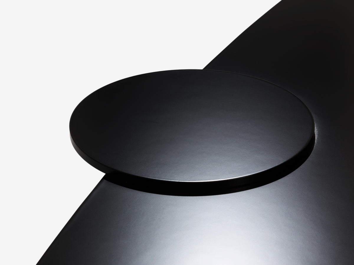 Gilles Derain paire de tables basses métal édition Lumen 1986
