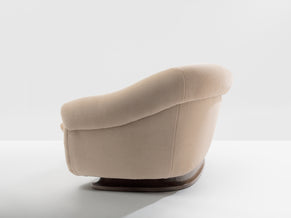 Canapé noyer et velours de mohair par Isa Bergamo 1940s