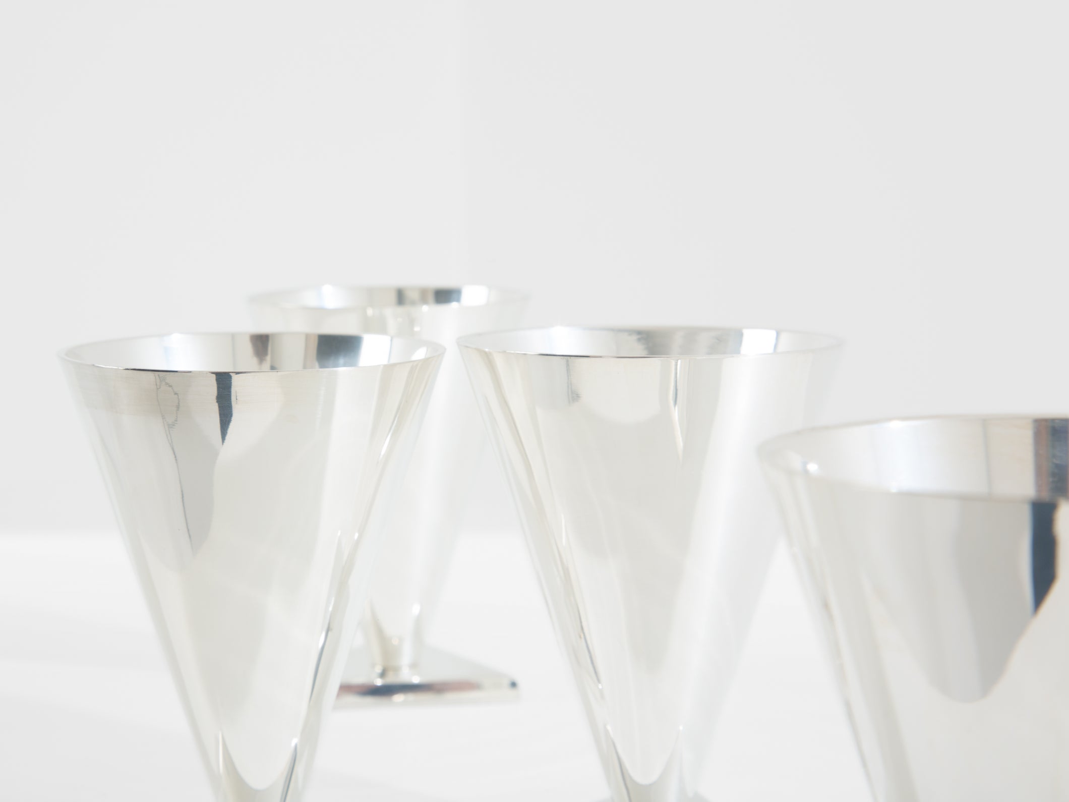 La Maison Desny Art Deco set of 6 silvered metal cocktail cups 1928