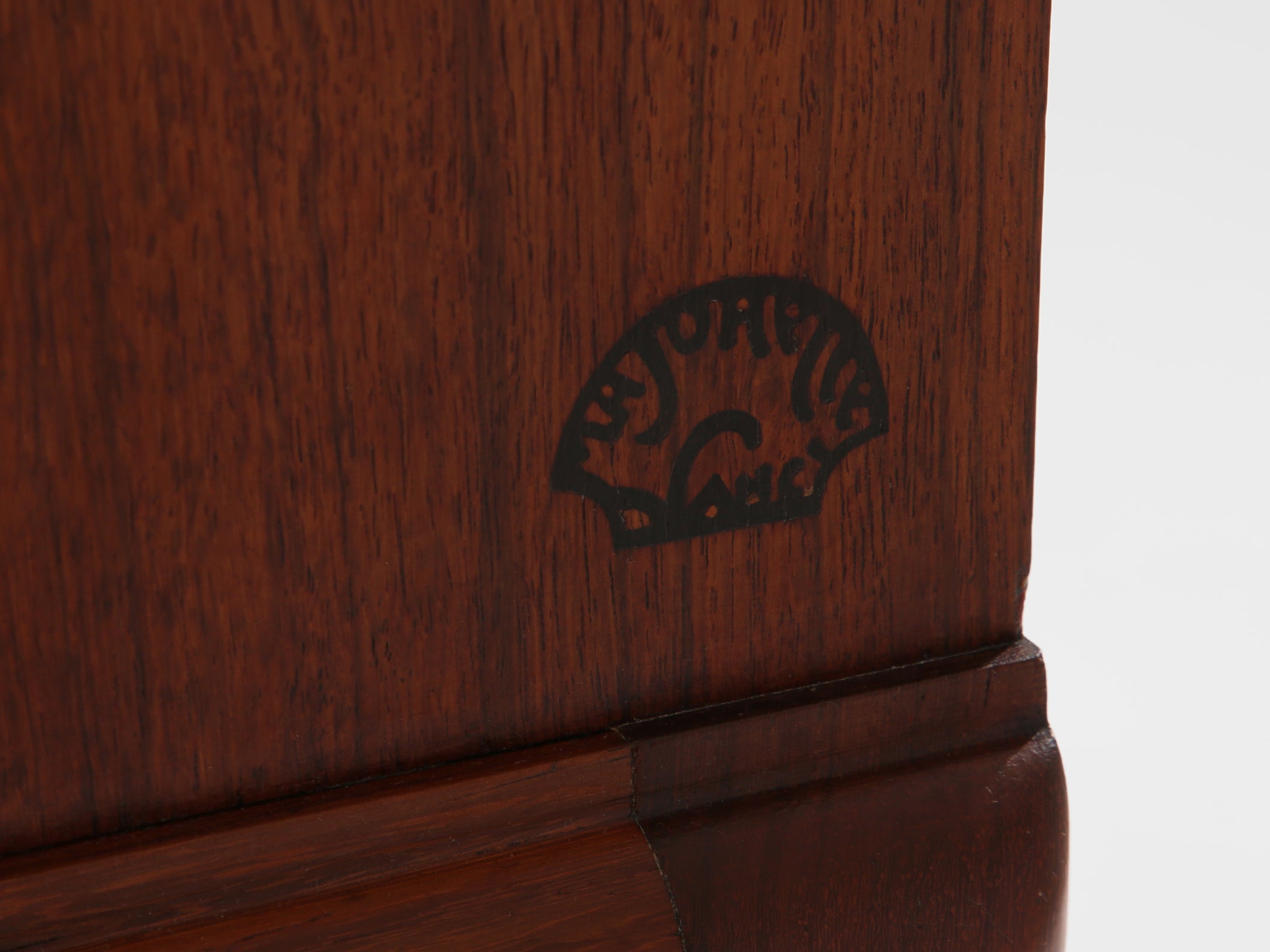 Louis Majorelle cabinet secrétaire en palissandre circa 1910