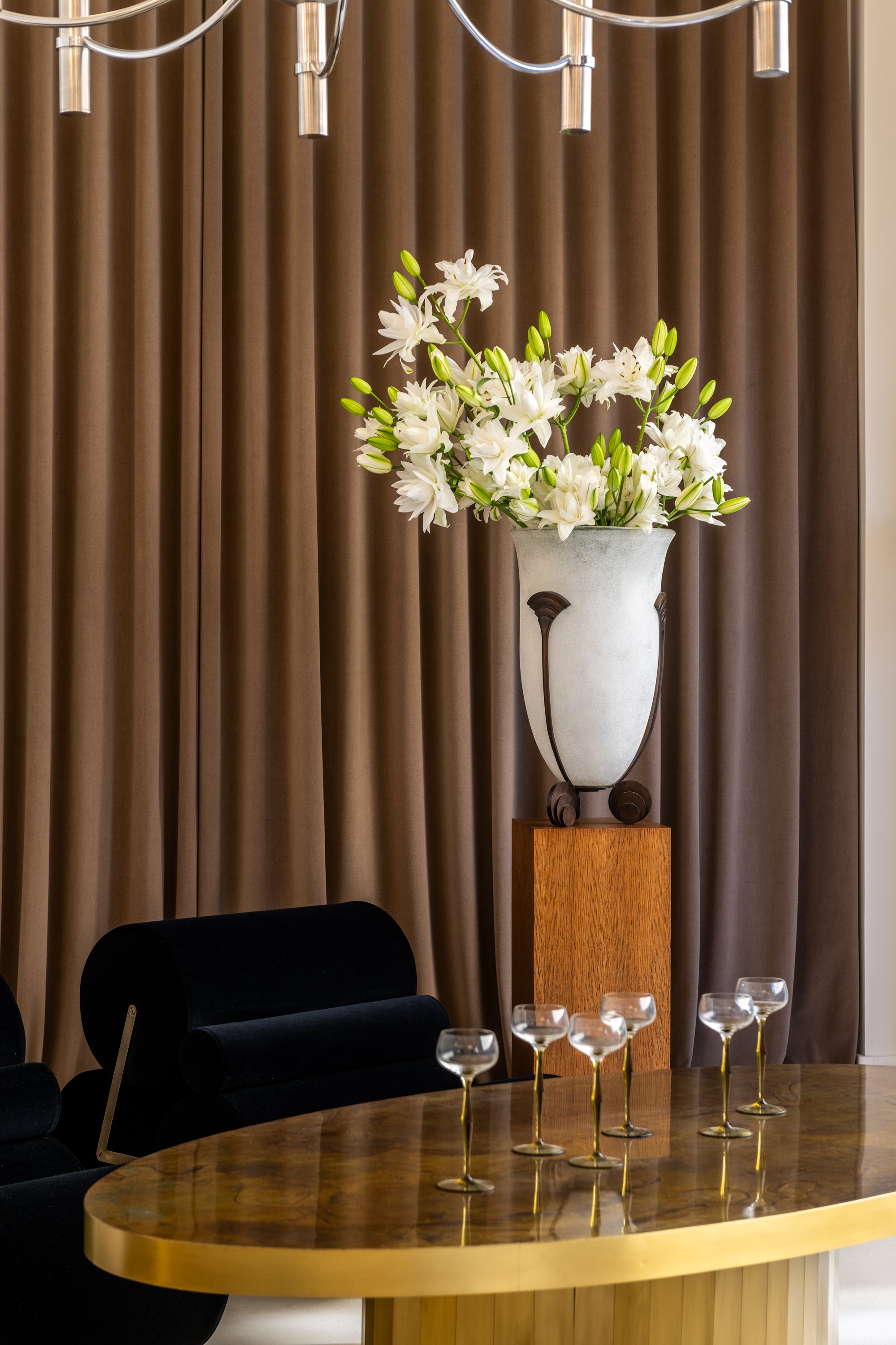 Grand vase Art Déco en verre dépoli de Karl Springer pour Seguso 1980