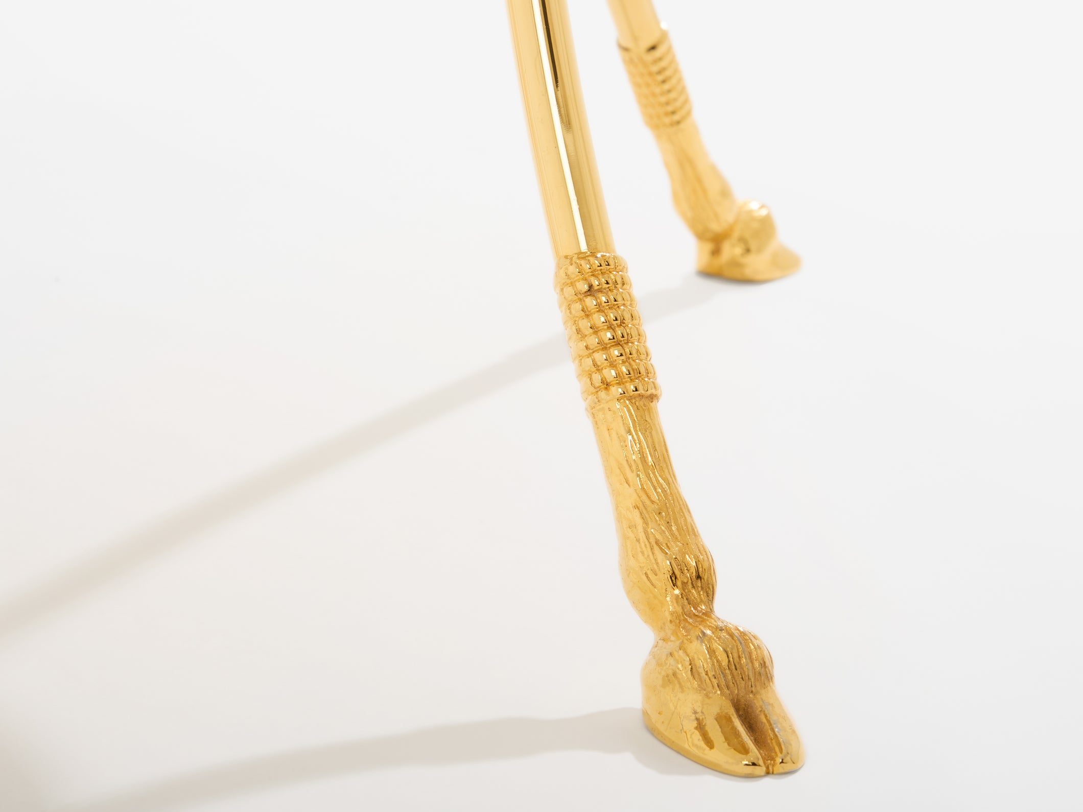 Paire de guéridons néoclassiques laiton marbre Maison Charles 1960