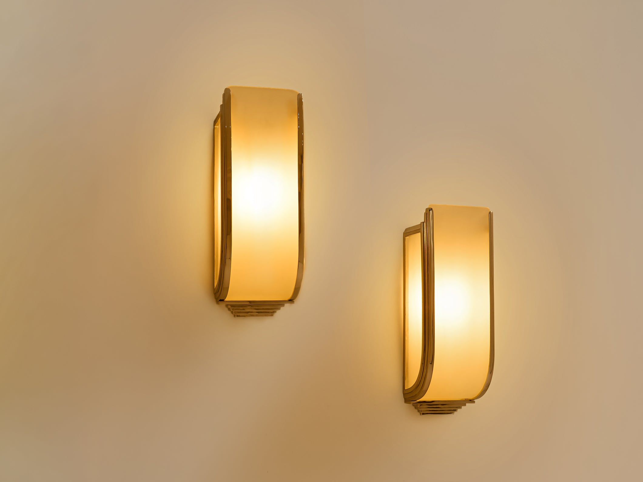 Pair of French Art Deco Modernist nickel steel opaline wall lights 1930