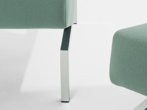 Pierre Paulin paire de fauteuils  CM236 chrome satin de laine 1960 