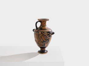 Hydria en terre cuite de l’artiste Primato, Italy du Sud, circa 330 BC 