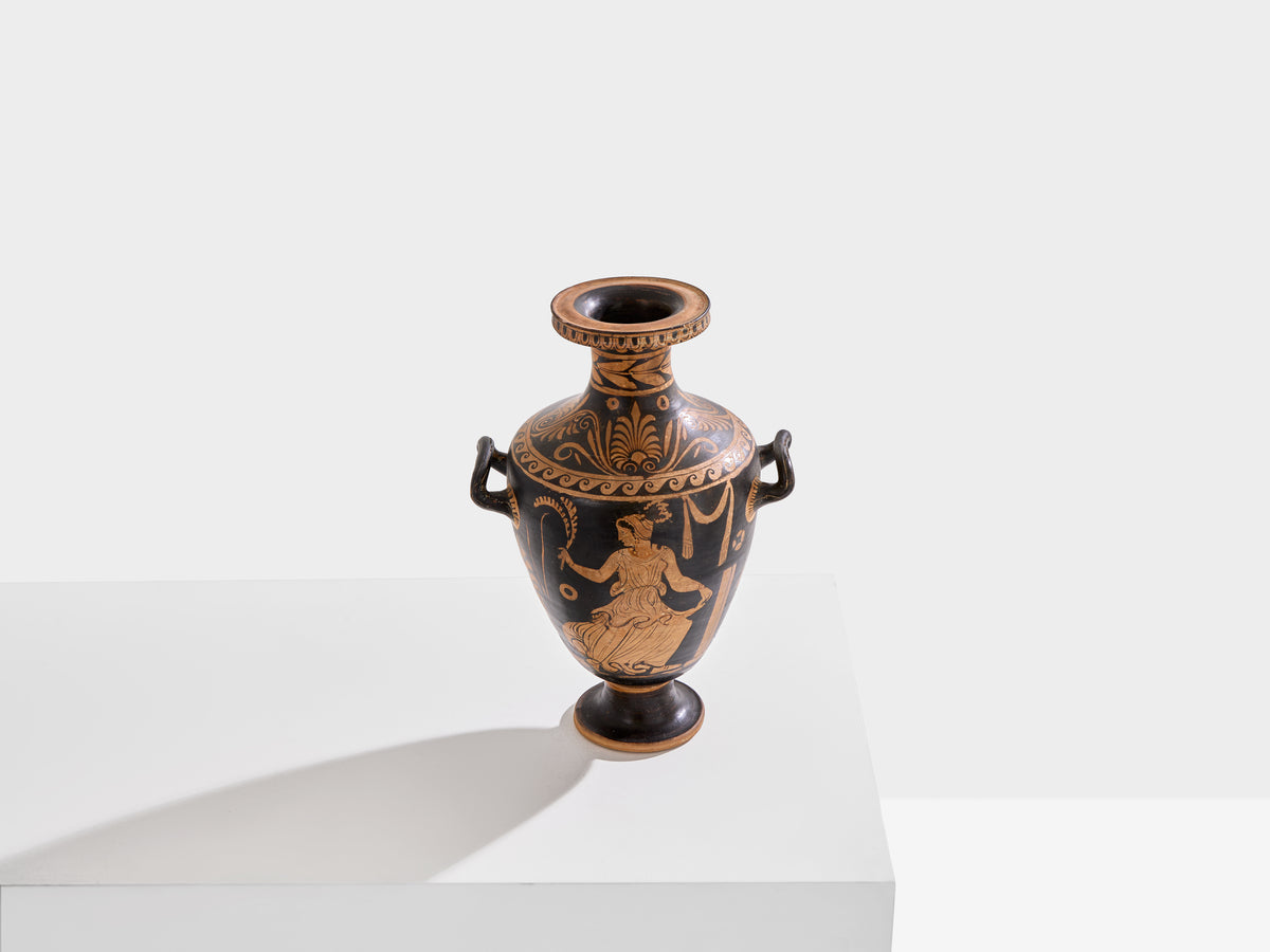 Hydria en terre cuite de l’artiste Primato, Italy du Sud, circa 330 BC 