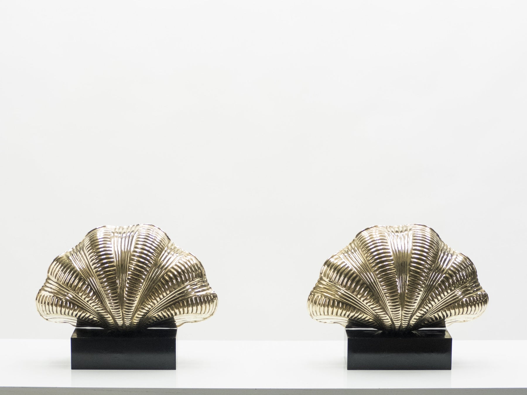 Italian mid-century Solid Brass Scallop table lamps 1960s