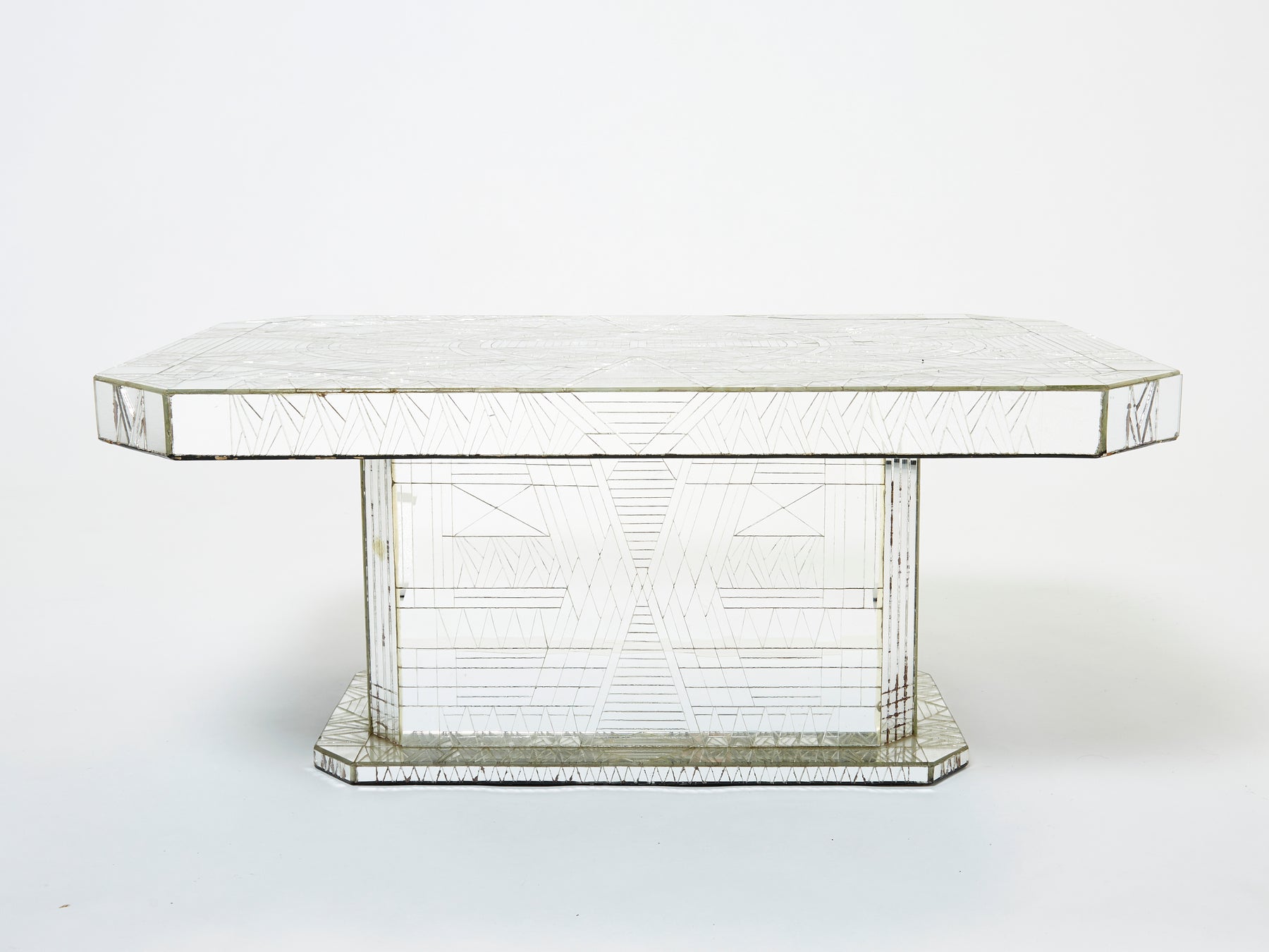 Rare table basse en mosaïque de miroirs de Daniel Clément vers 1970 