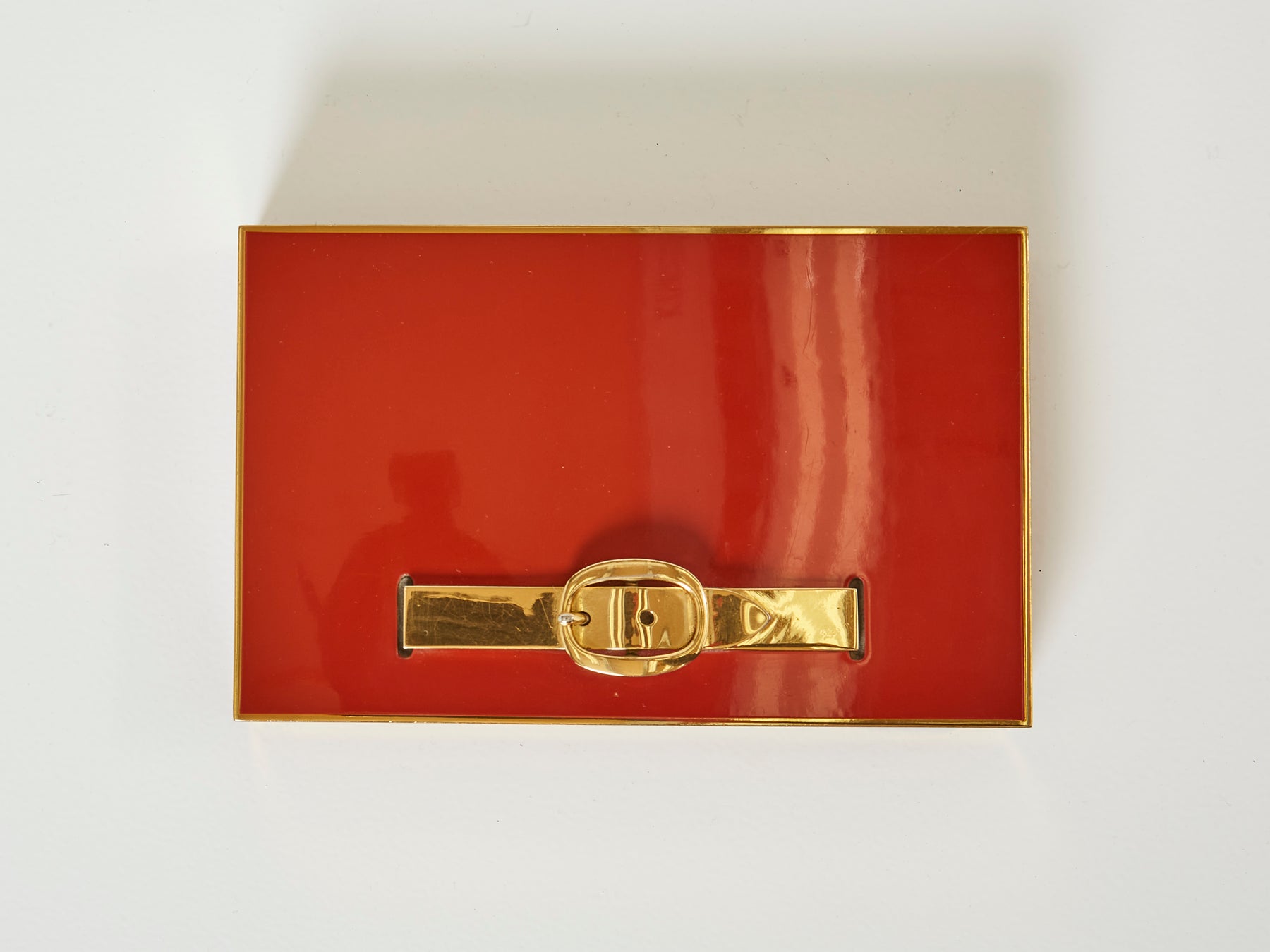 Grande boite à bijoux rouge et laiton signée Hermès Paris vers 1970