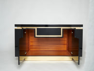 Cabinet bar laquée noir et laiton de J.C. Mahey années 1970 