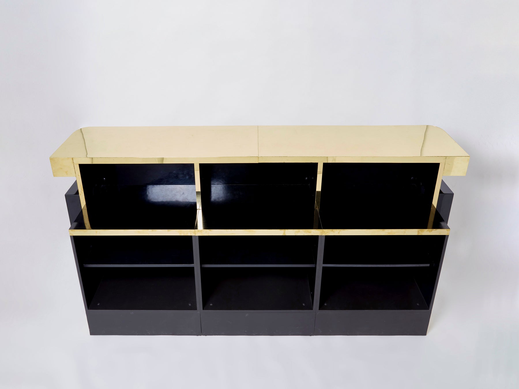 Unique J.C. Mahey black lacquered brass bar cabinet counter 1970s