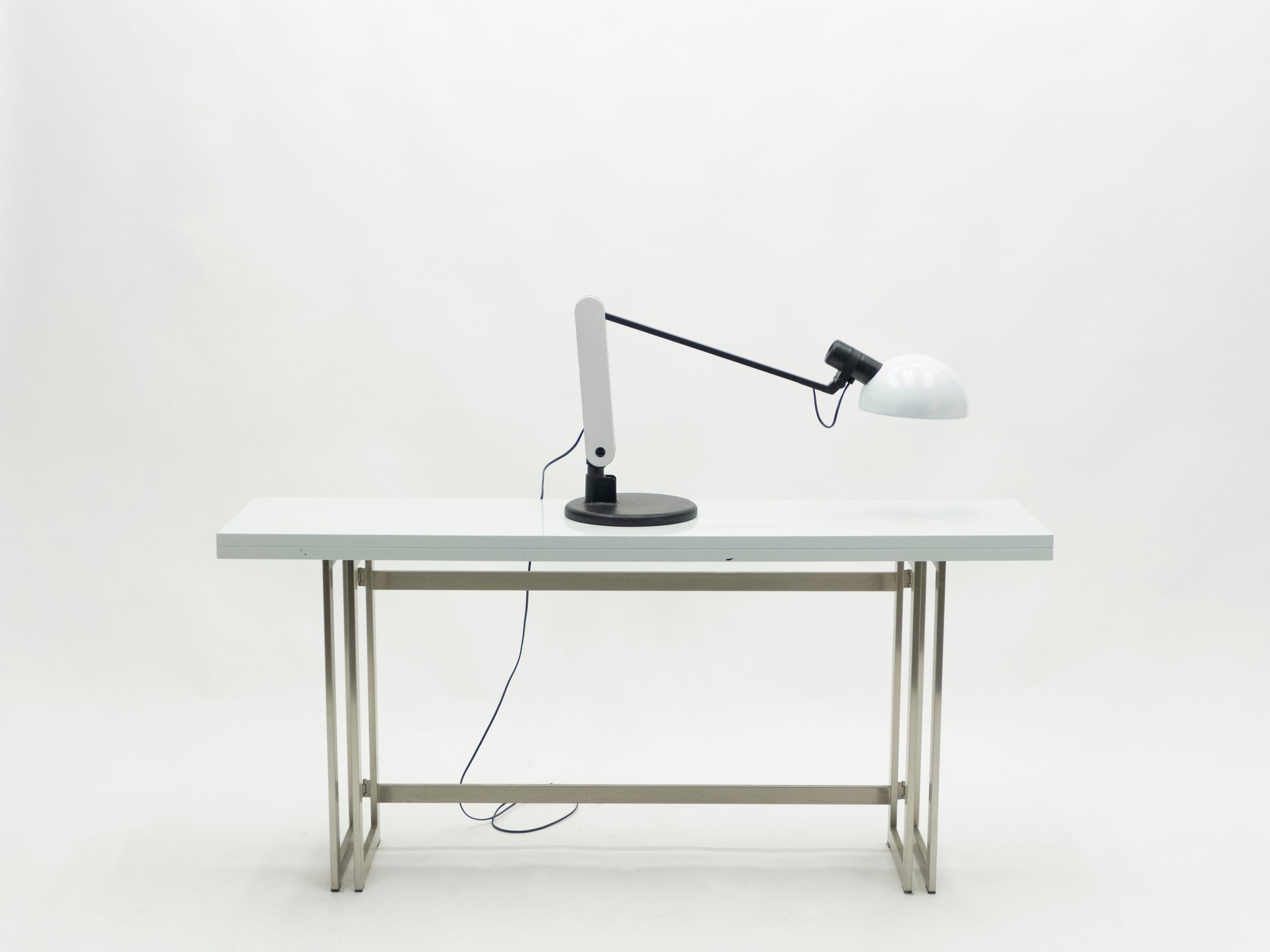 White Italian Harvey Guzzini table desk lamp 1970s