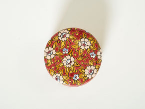 Petite boite ronde rouge fleurie Art déco Emaux de Longwy 1940
