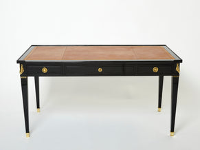Bureau plat de style Louis XVI bois cuir bronze Maison Jansen 1950