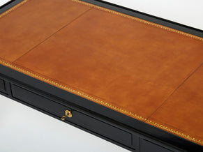 Bureau plat de style Louis XVI bois cuir bronze Maison Jansen 1950
