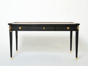 Bureau plat de style Louis XVI bois cuir bronze Maison Jansen 1950
