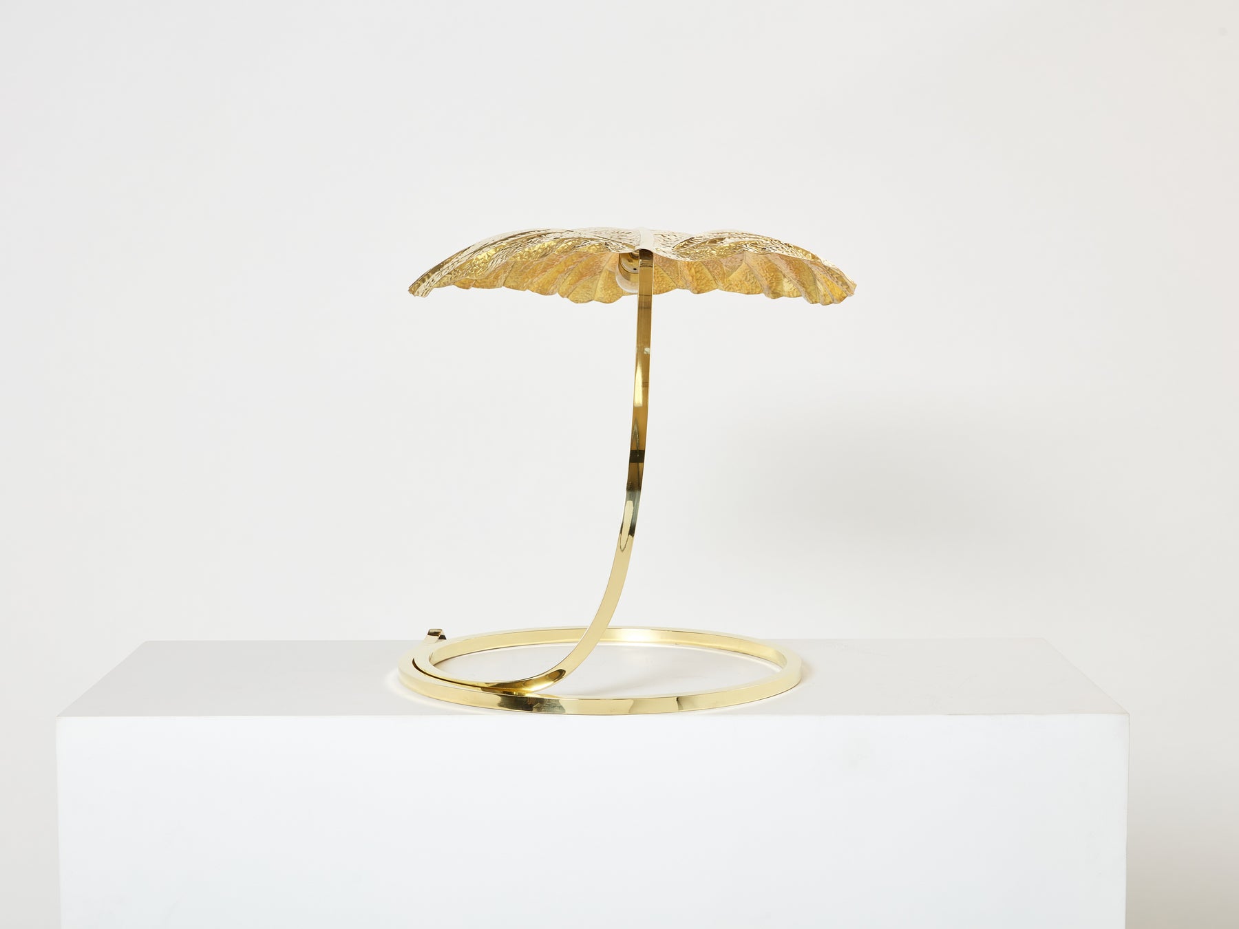 Tommaso Barbi for Bottega Gadda Rhubarb brass table lamp 1970s