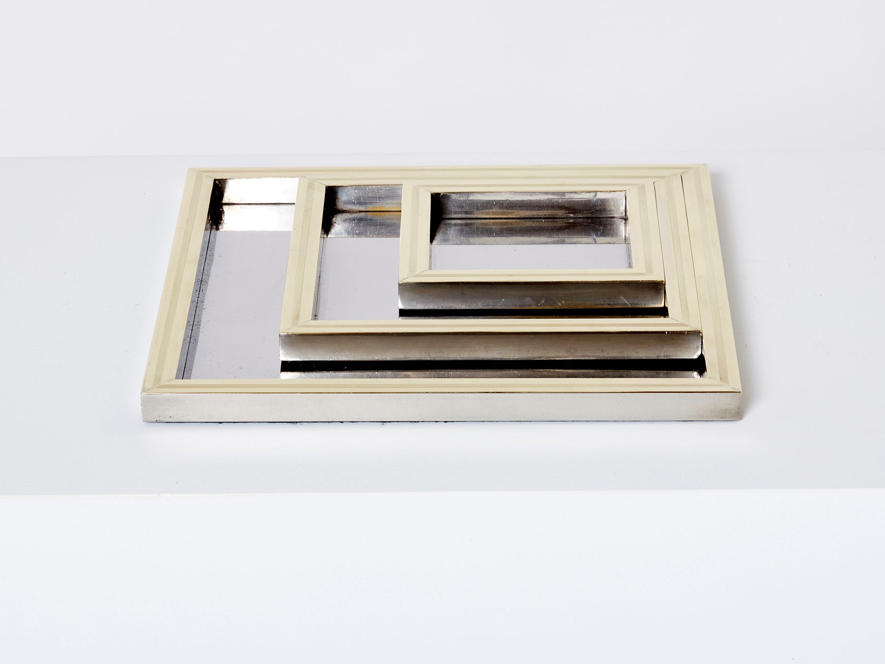 Willy Rizzo Nesting Trays serving pieces in steel and brass 1970s